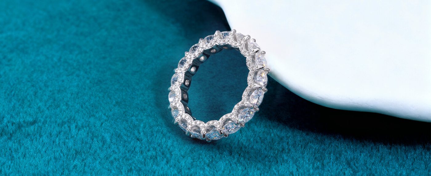 WES Moissanite Eternity Ring Wedding Band - 925 Sterling Silver Total 5.1cttw D Color VVS1 Lab Created Round Moissanite Ring Anniversary Engagement Stackable Rings, Size 4-11